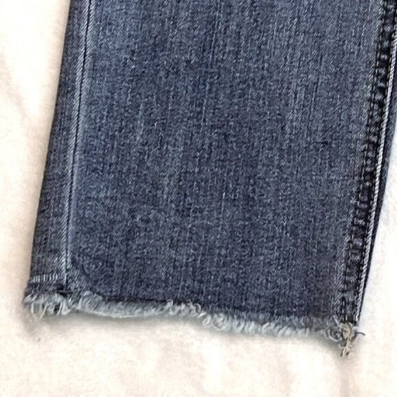 7 For All Mankind Jeans Women's Size 4 Weekend Slim Fit Raw Hem High Rise - Picture 16 of 16